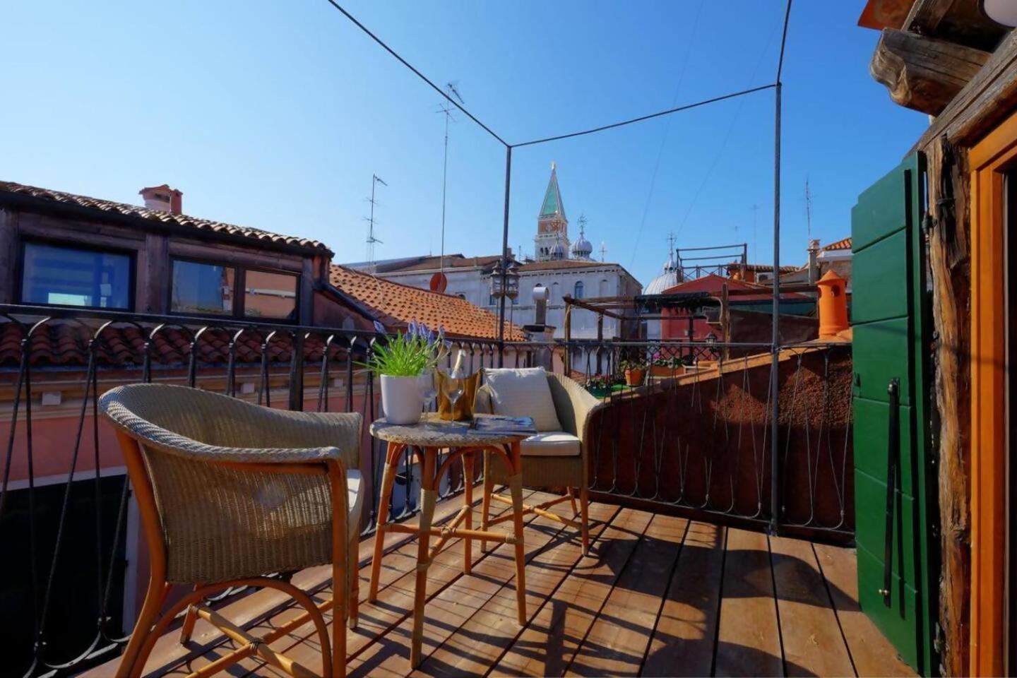 Campanile Alla Canonica Design House Venesia Bagian luar foto