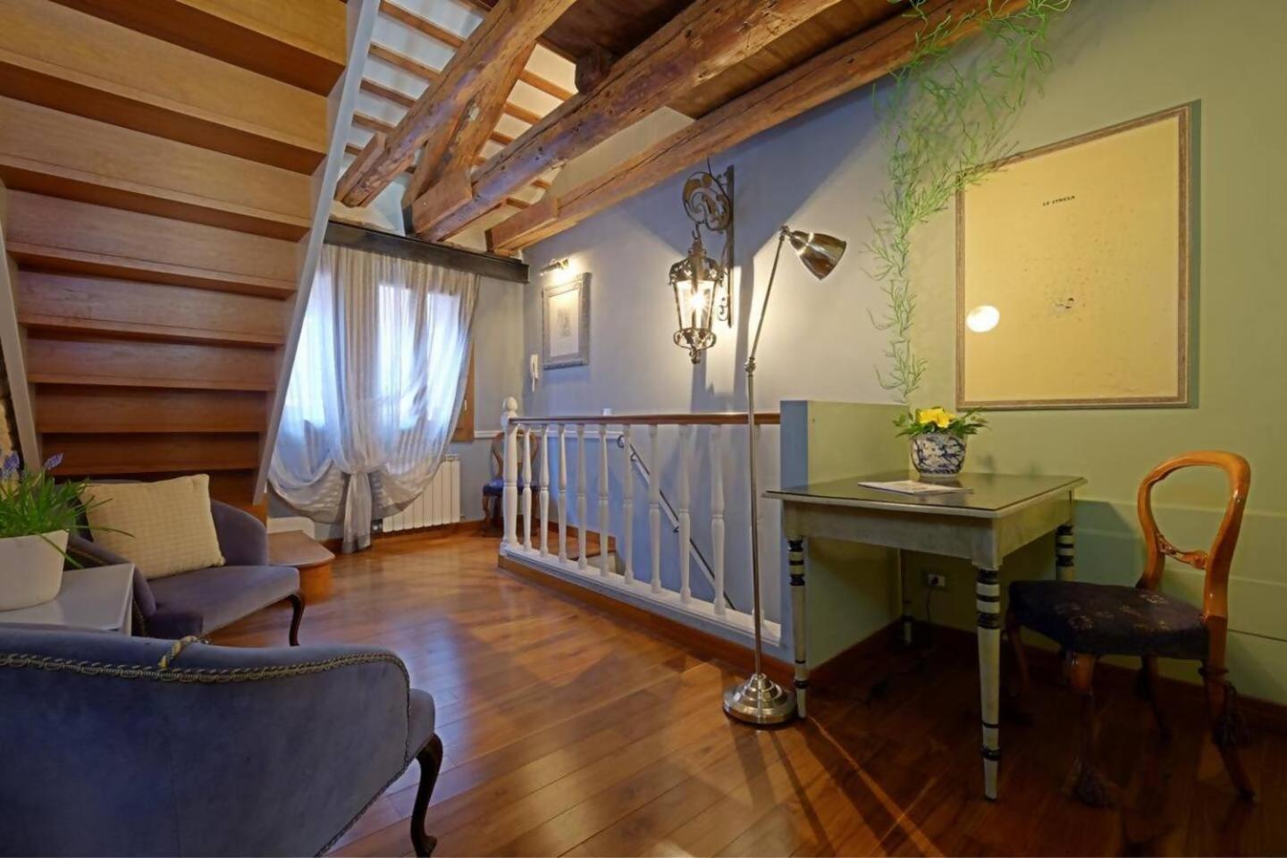 Campanile Alla Canonica Design House Venesia Bagian luar foto
