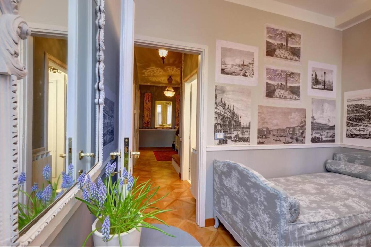 Campanile Alla Canonica Design House Venesia Bagian luar foto